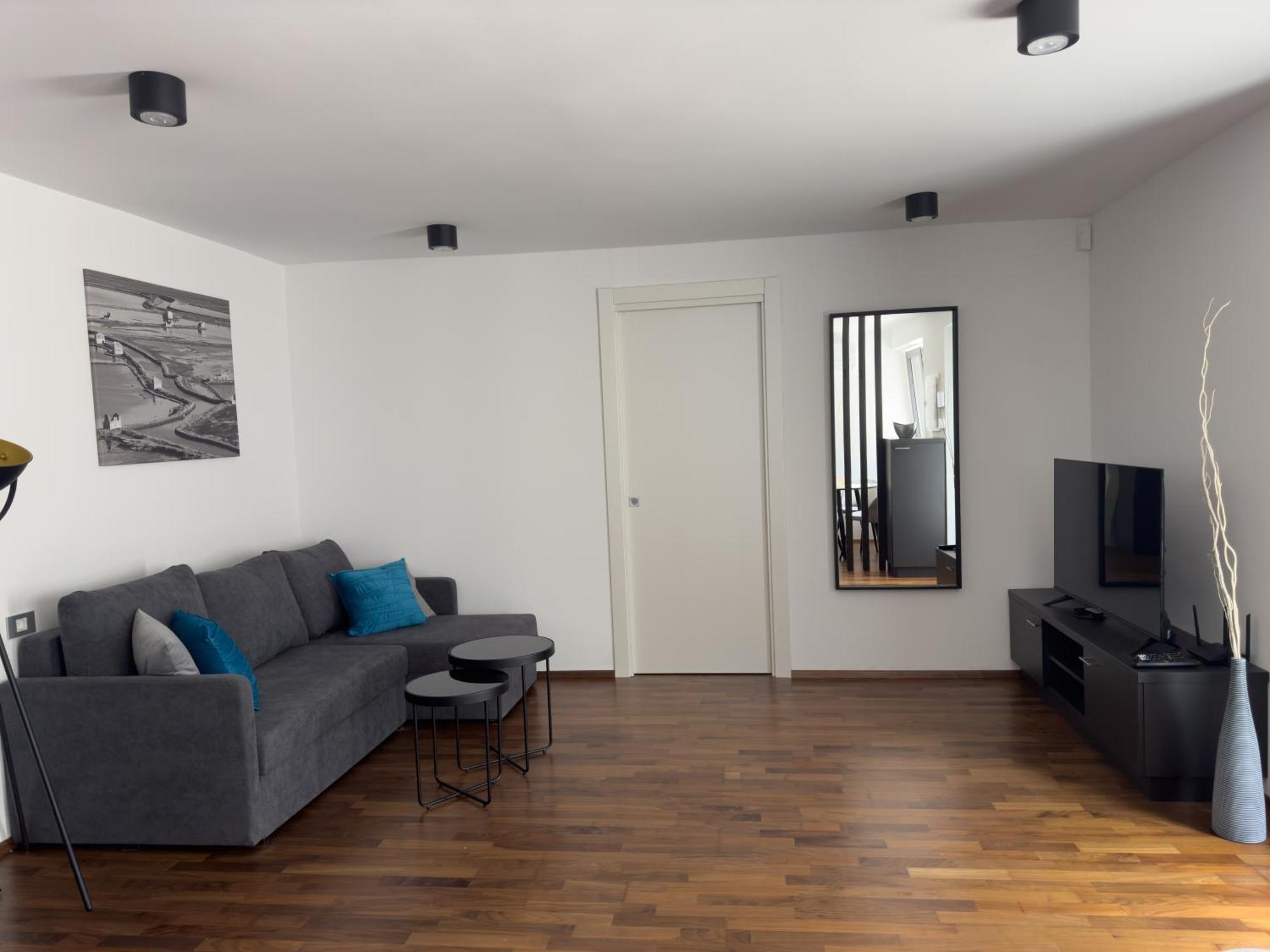 Apartment Maris *